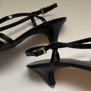 👠 Franco Sarto Black Strappy Heels | size 8.5 Medium | dress shoes